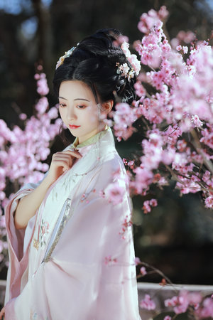 电影《超凡女仆》